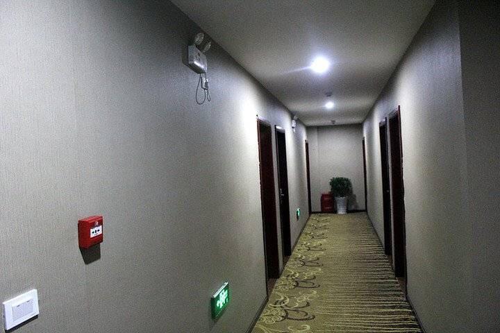 Wudangshan Jianpuzhai Hotel Danjiangkou Zewnętrze zdjęcie